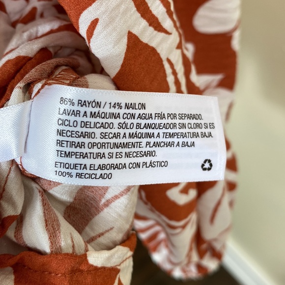 a new day | Fall Top | Brown & White | Medium - Picture 9 of 10